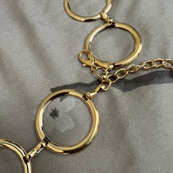 Gold Toned Fashion Nova Chain-Belt | Used once, in great condition | 44 1/2 inch - Picture 3 of 4
